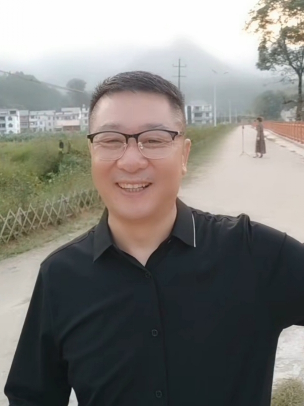 在這裡等你的第三张照片--连云港相亲服务中心