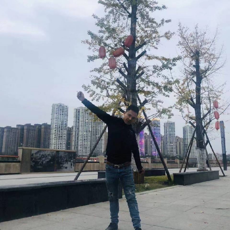 空空的房间的第一张照片--连云港相亲服务中心