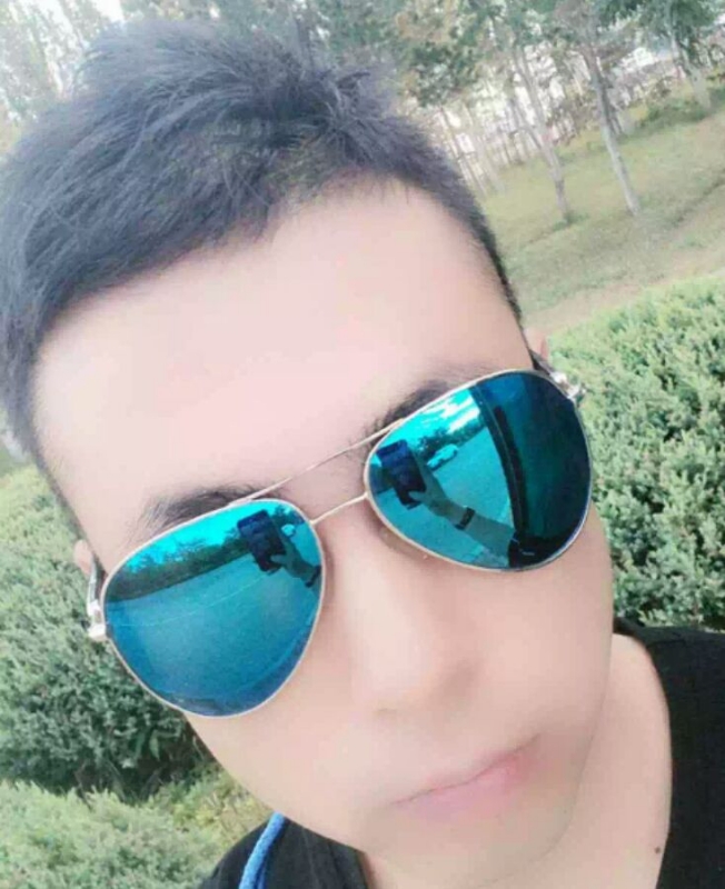 流年啊的第一张照片--连云港相亲服务中心