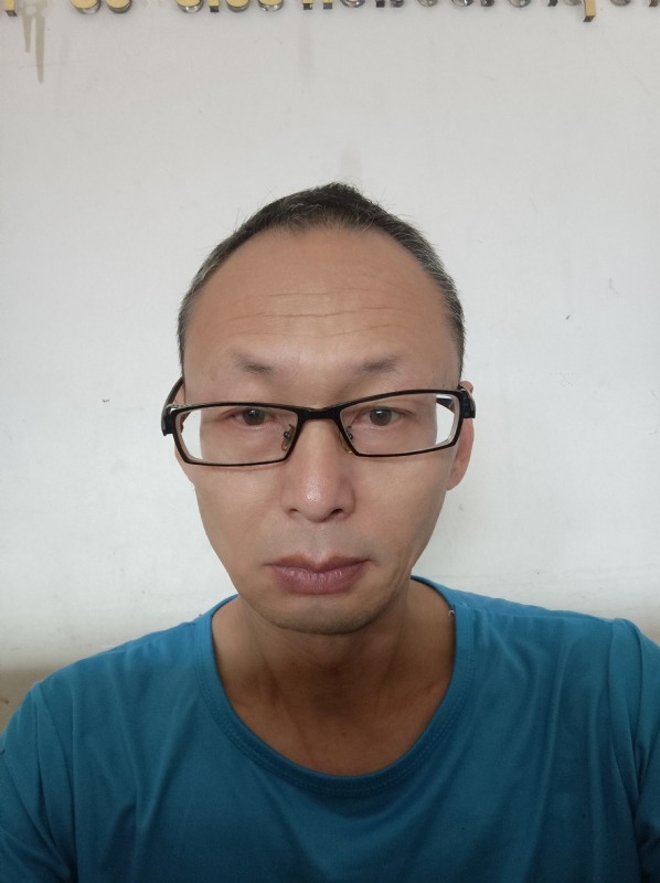 生活的第一张照片--连云港相亲服务中心