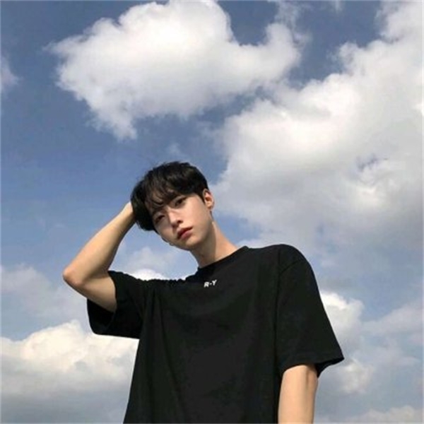 不忘初心的第一张照片--连云港相亲服务中心