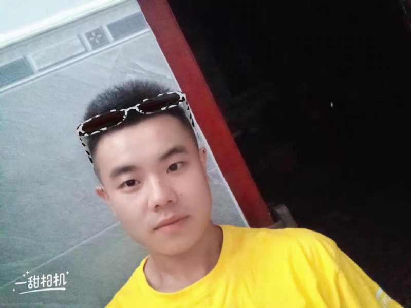 建国90周年的学渣的第一张照片--连云港相亲服务中心