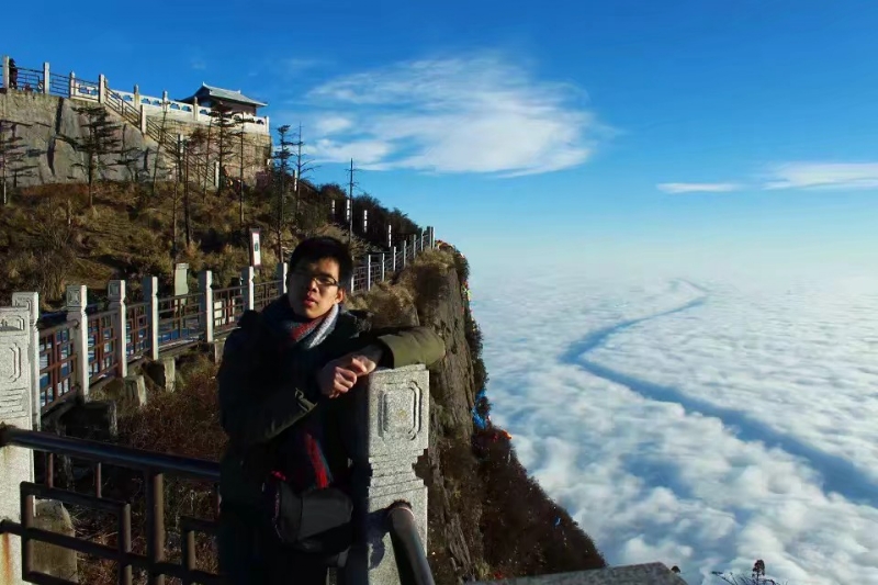 咫尺天涯的第一张照片--连云港相亲服务中心