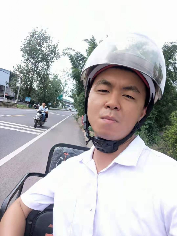 紧张死了的第一张照片--连云港相亲服务中心