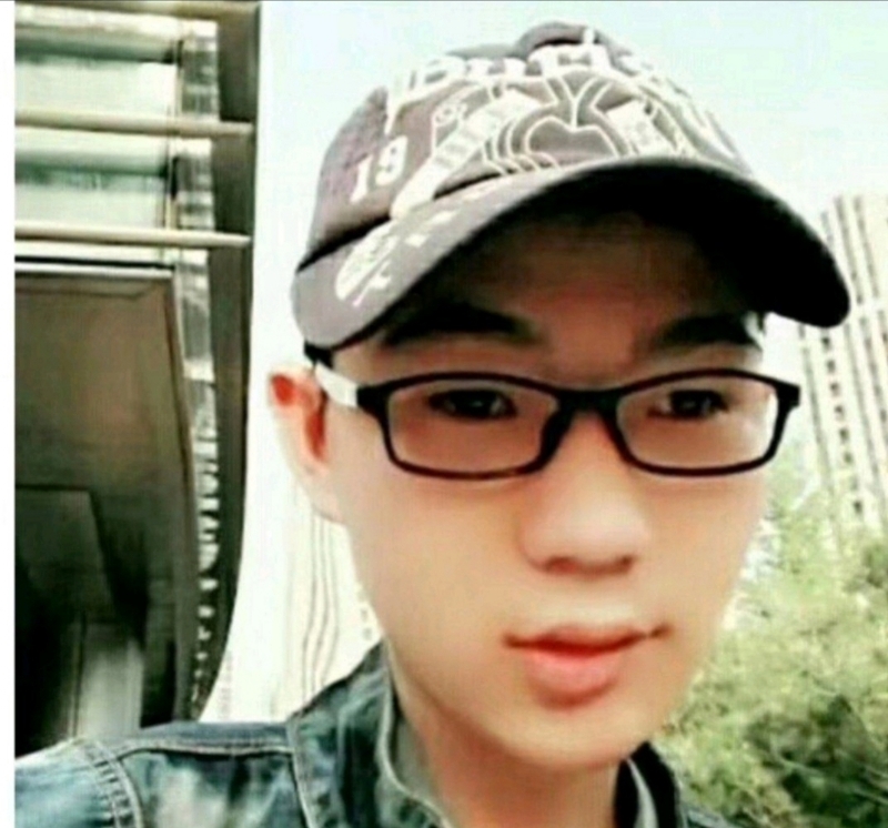 小霪虫的第三张照片--连云港相亲服务中心