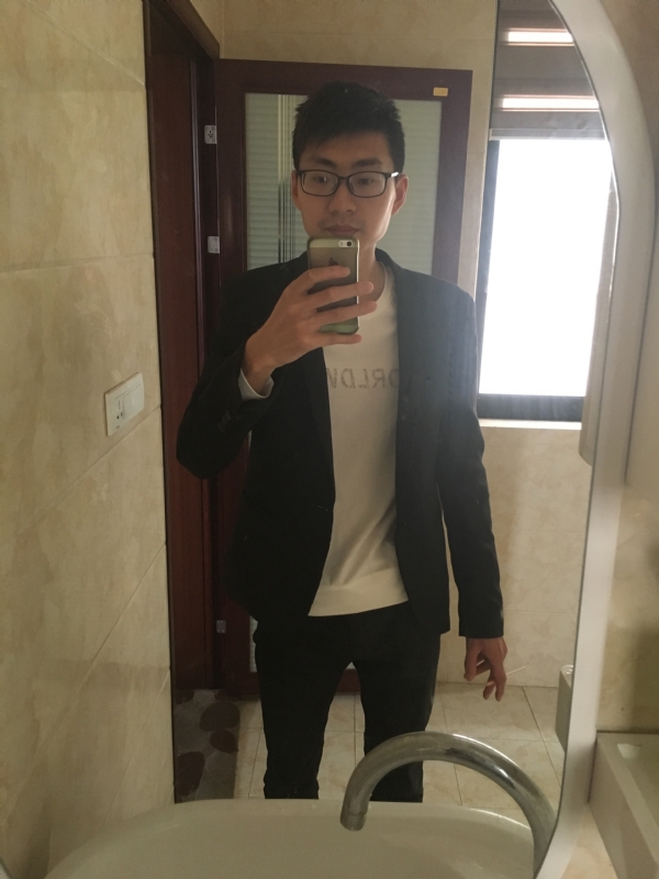 一生何求的第一张照片--连云港相亲服务中心