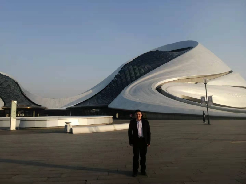 荣荣的第一张照片--连云港相亲服务中心