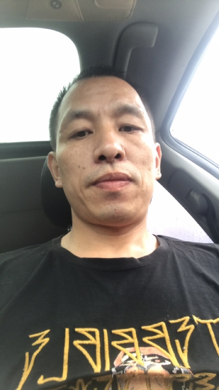 迷茫的第一张照片--连云港相亲服务中心