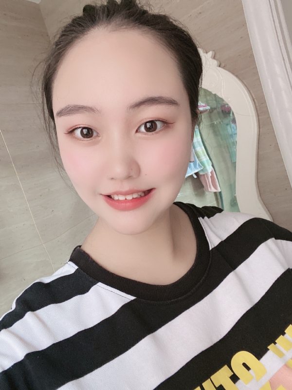 灵儿的第二张照片--连云港相亲服务中心