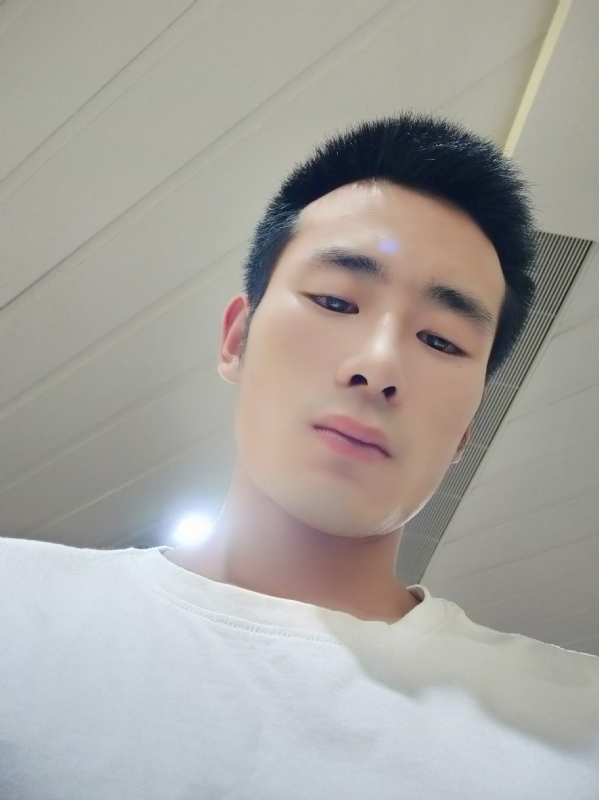 离殇的第一张照片--连云港相亲服务中心