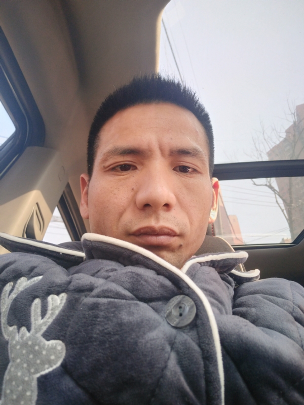 青春不长在的第一张照片--连云港相亲服务中心