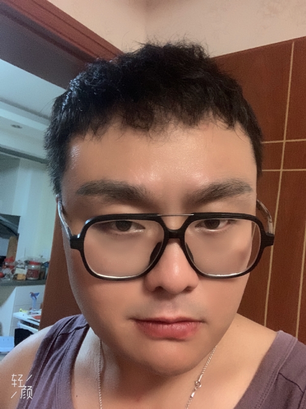 何为奈何的第三张照片--连云港相亲服务中心