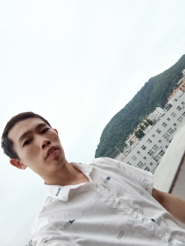 会飞的鱼的第一张照片--连云港相亲服务中心