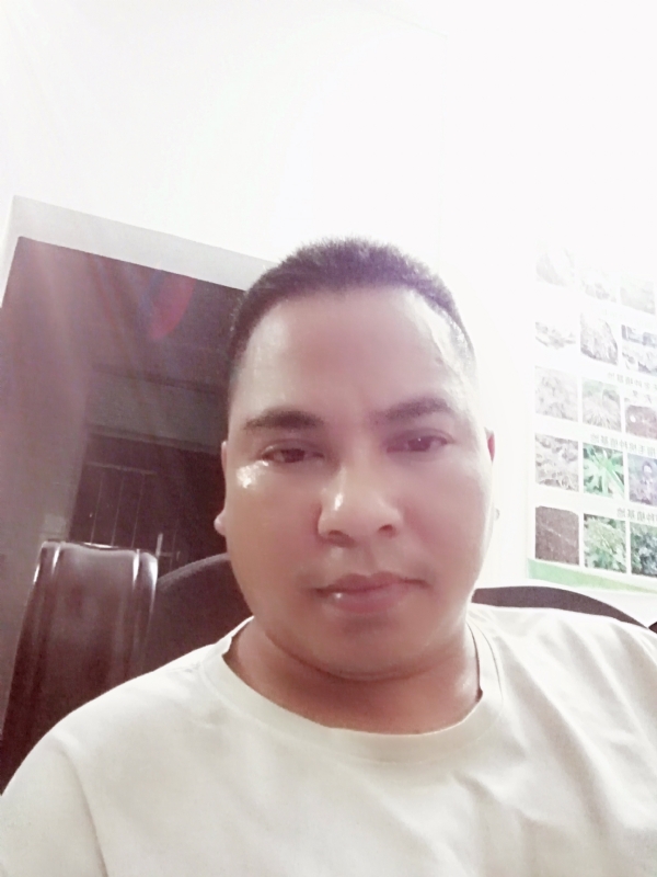 小叔也有爱的第一张照片--连云港相亲服务中心