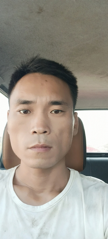 石头的第一张照片--连云港相亲服务中心