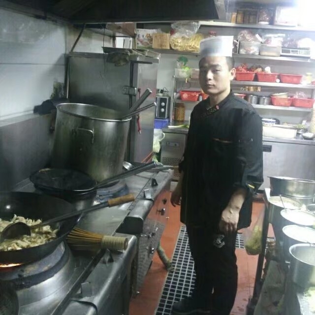 珍惜才配拥有的第一张照片--连云港相亲服务中心