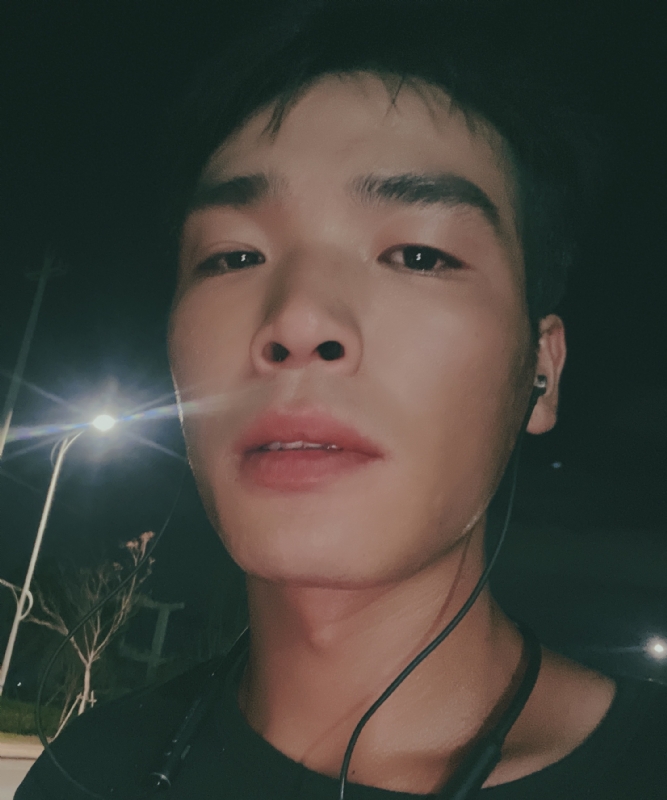 满船清梦压星河的第二张照片--连云港相亲服务中心