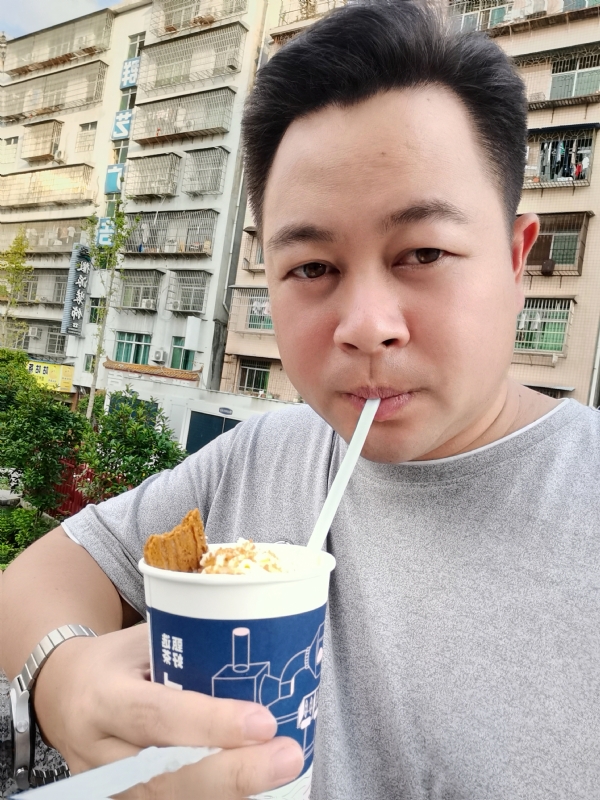 K金o的第一张照片--连云港相亲服务中心