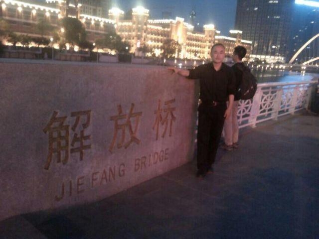 海阔天空的第一张照片--连云港相亲服务中心