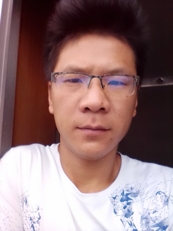 听雨的第一张照片--连云港相亲服务中心