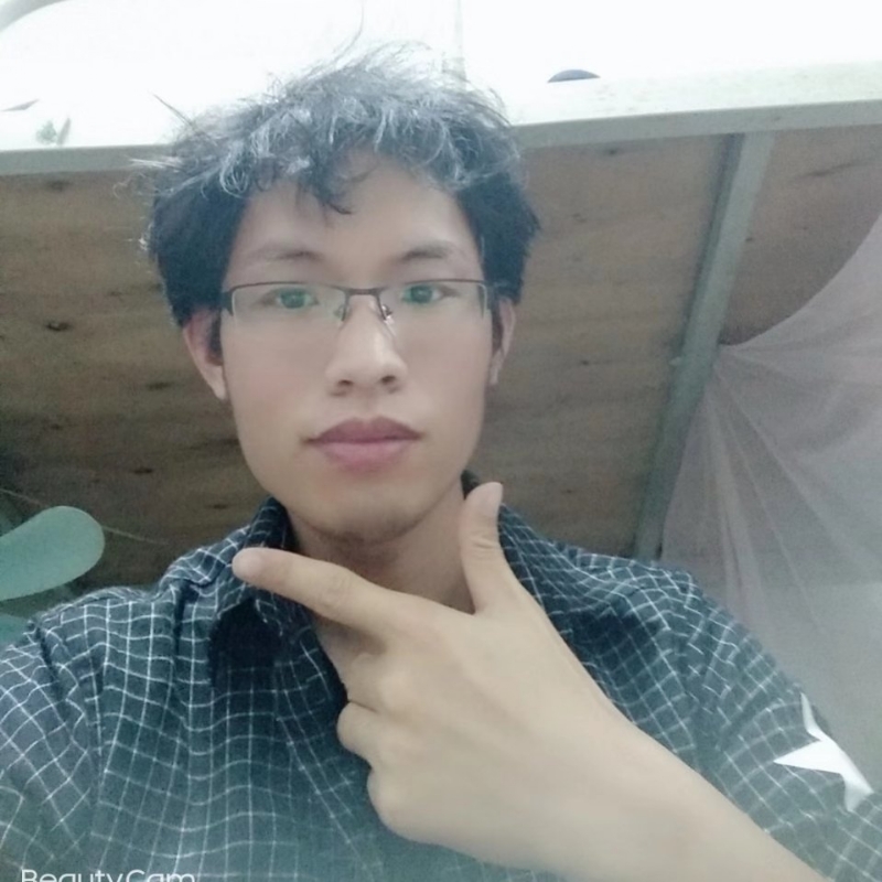 右边的第一张照片--连云港相亲服务中心