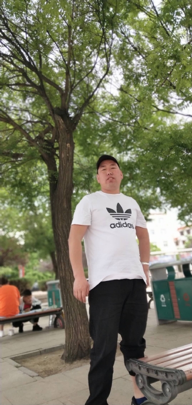 啊包g的第一张照片--连云港相亲服务中心