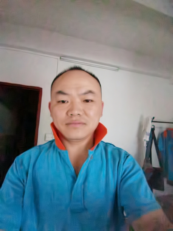 与子携老的第五张照片--连云港相亲服务中心