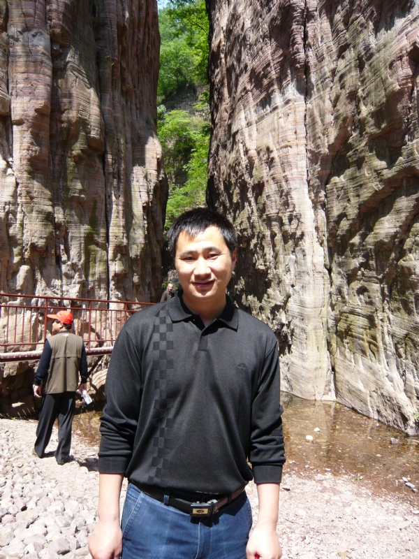 阳光幸福快乐的第三张照片--连云港相亲服务中心