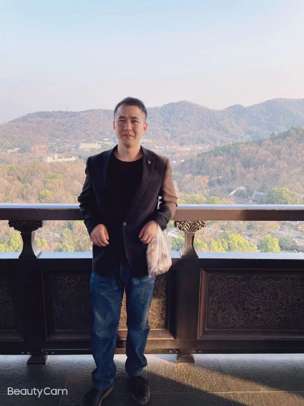 周周的第二张照片--连云港相亲服务中心