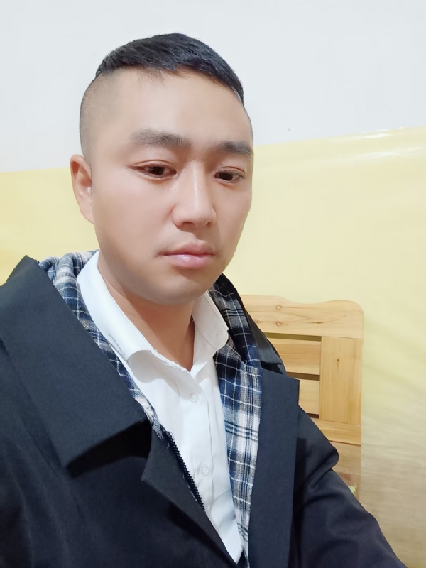 小天的第一张照片--连云港相亲服务中心