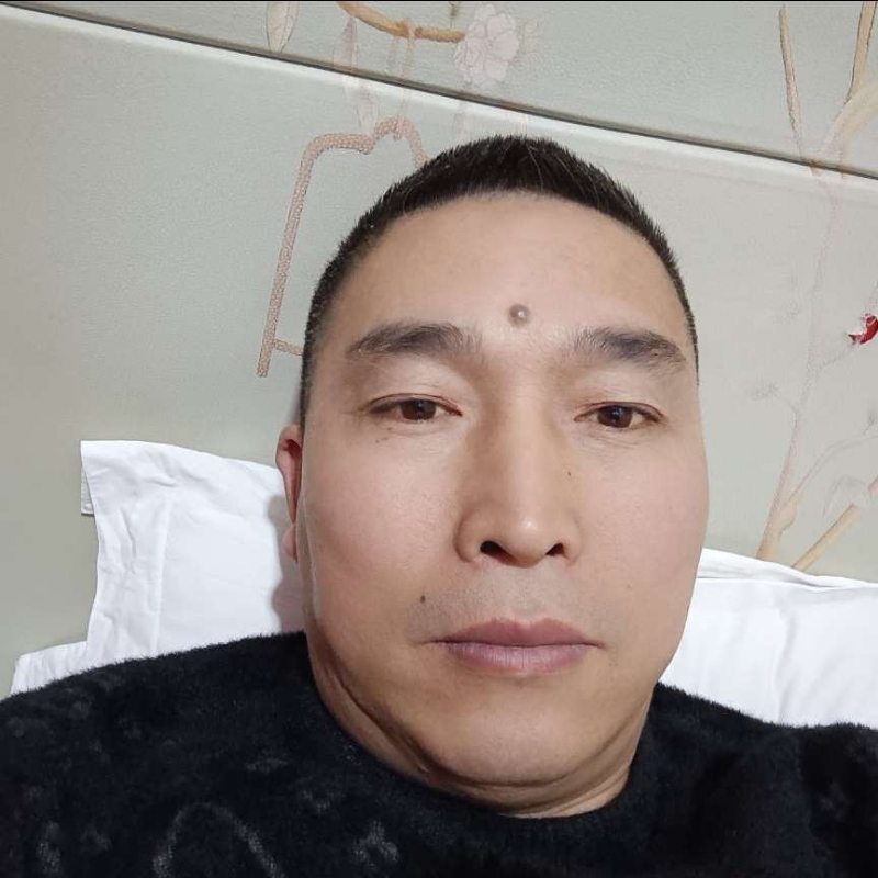 痴情男的第一张照片--连云港相亲服务中心