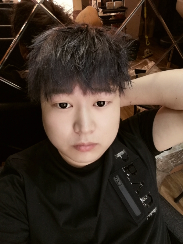 夜微凉的第一张照片--连云港相亲服务中心