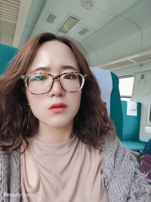 云烟成雨的第一张照片--连云港相亲服务中心