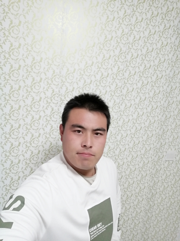 看草莓在跳舞的第一张照片--连云港相亲服务中心