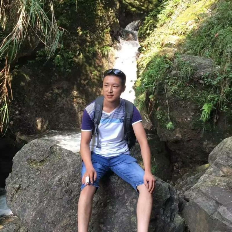 人杰地也灵的第一张照片--连云港相亲服务中心