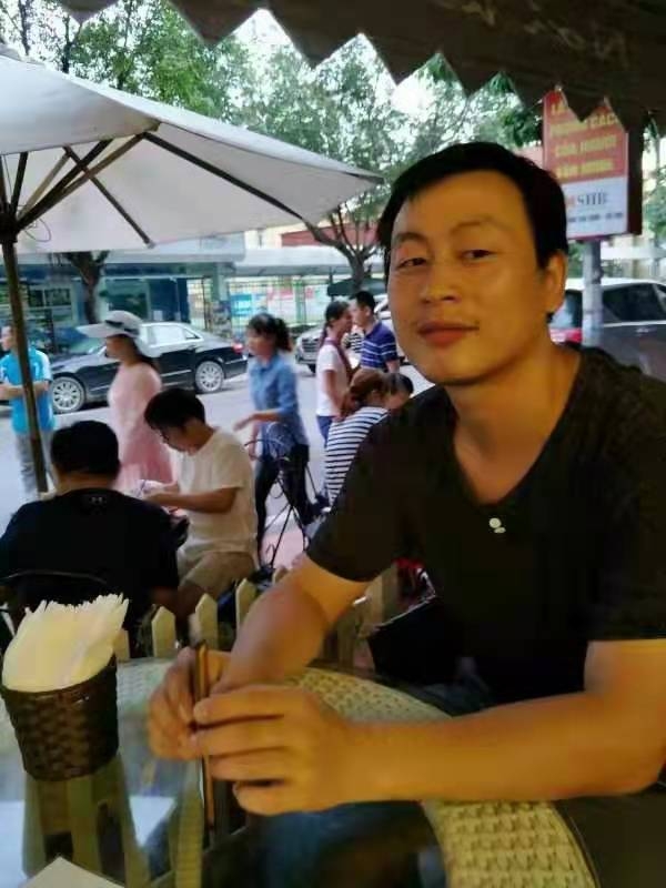 广州相亲的第一张照片--连云港相亲服务中心