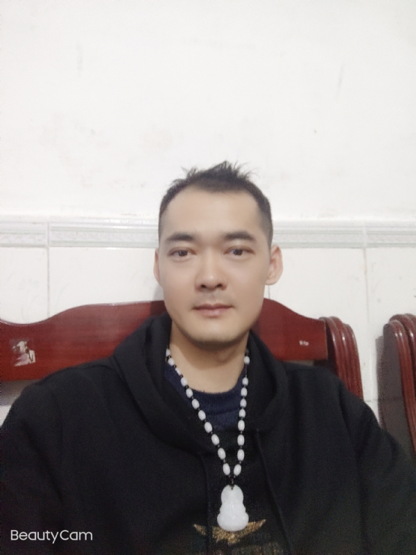 快乐的等待的第一张照片--连云港相亲服务中心