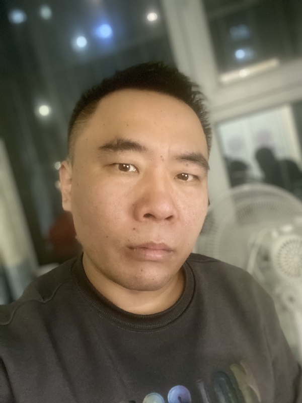 云的第四张照片--连云港相亲服务中心