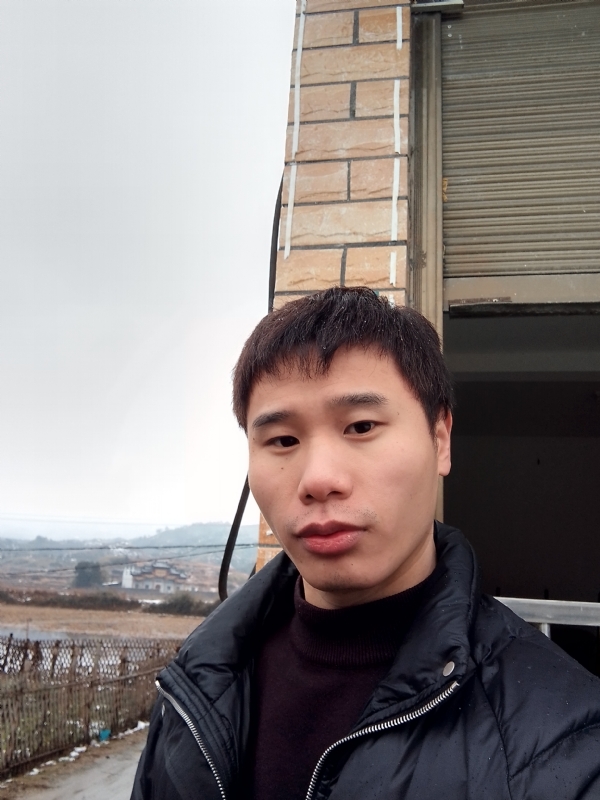 银色的羽翼的第一张照片--连云港相亲服务中心