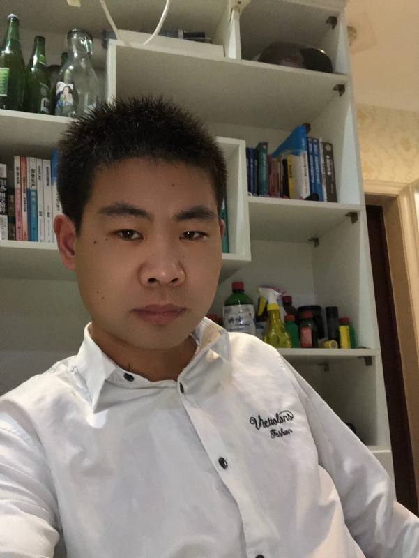 取经年的第二张照片--连云港相亲服务中心