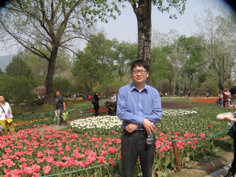 高健的第一张照片--连云港相亲服务中心