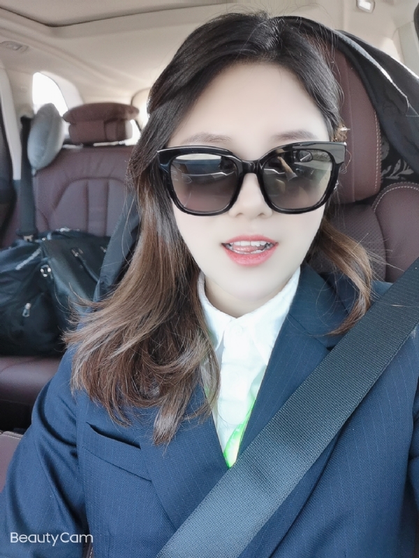 湖南妹子在深圳的第二张照片--连云港相亲服务中心