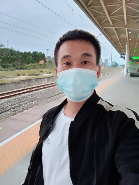 小李的第一张照片--连云港相亲服务中心