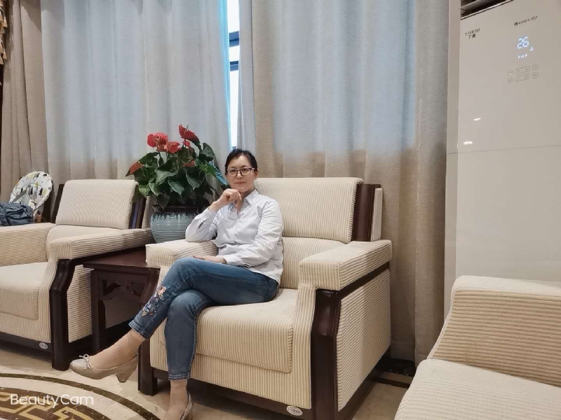 秋水伊人的第一张照片--连云港相亲服务中心