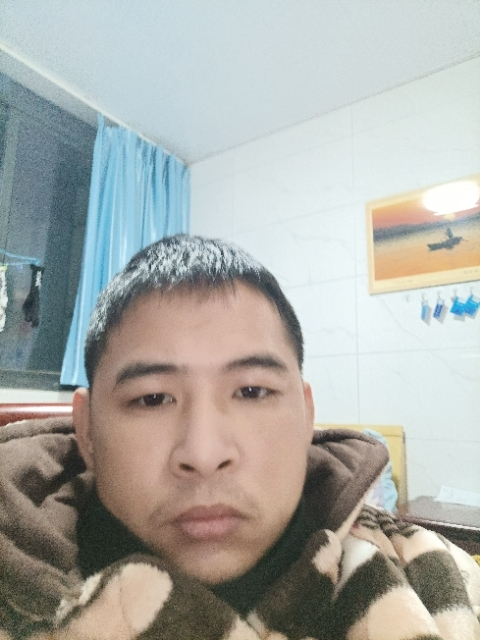 寂寞的第二张照片--连云港相亲服务中心