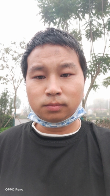 陌路者的第一张照片--连云港相亲服务中心