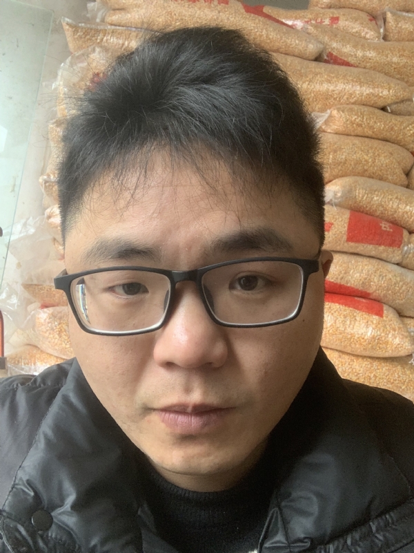 轩宇的第一张照片--连云港相亲服务中心