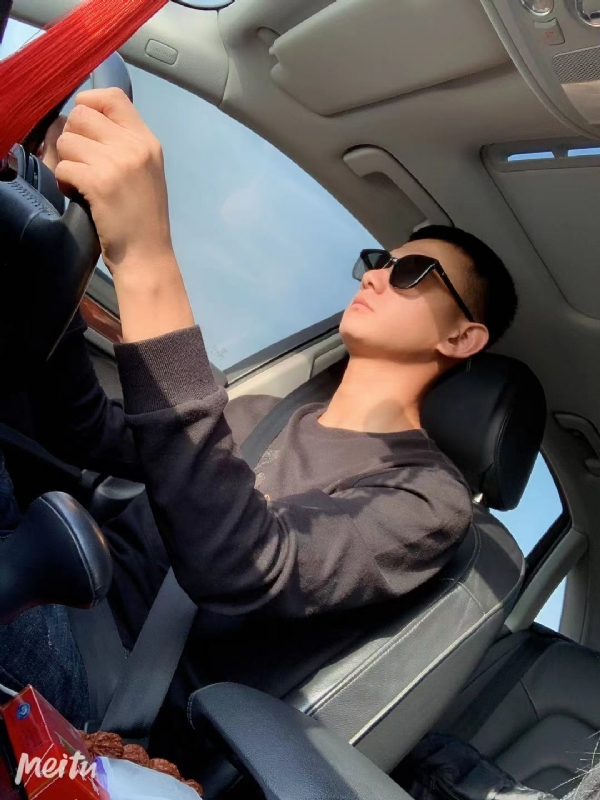 小五的第一张照片--连云港相亲服务中心