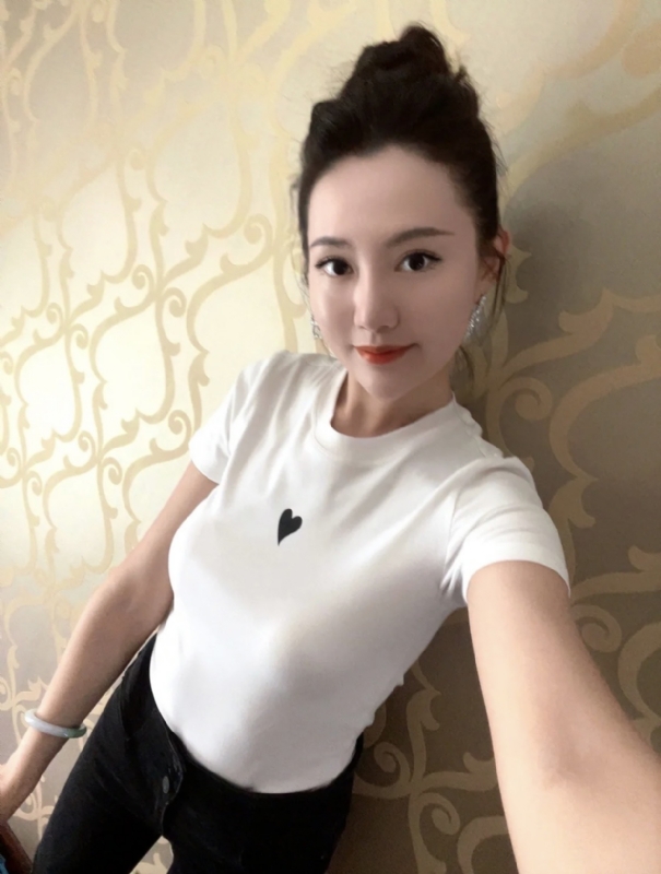 雨熙的第一张照片--连云港相亲服务中心