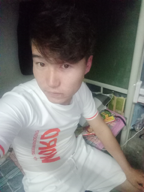 再回首的第一张照片--连云港相亲服务中心